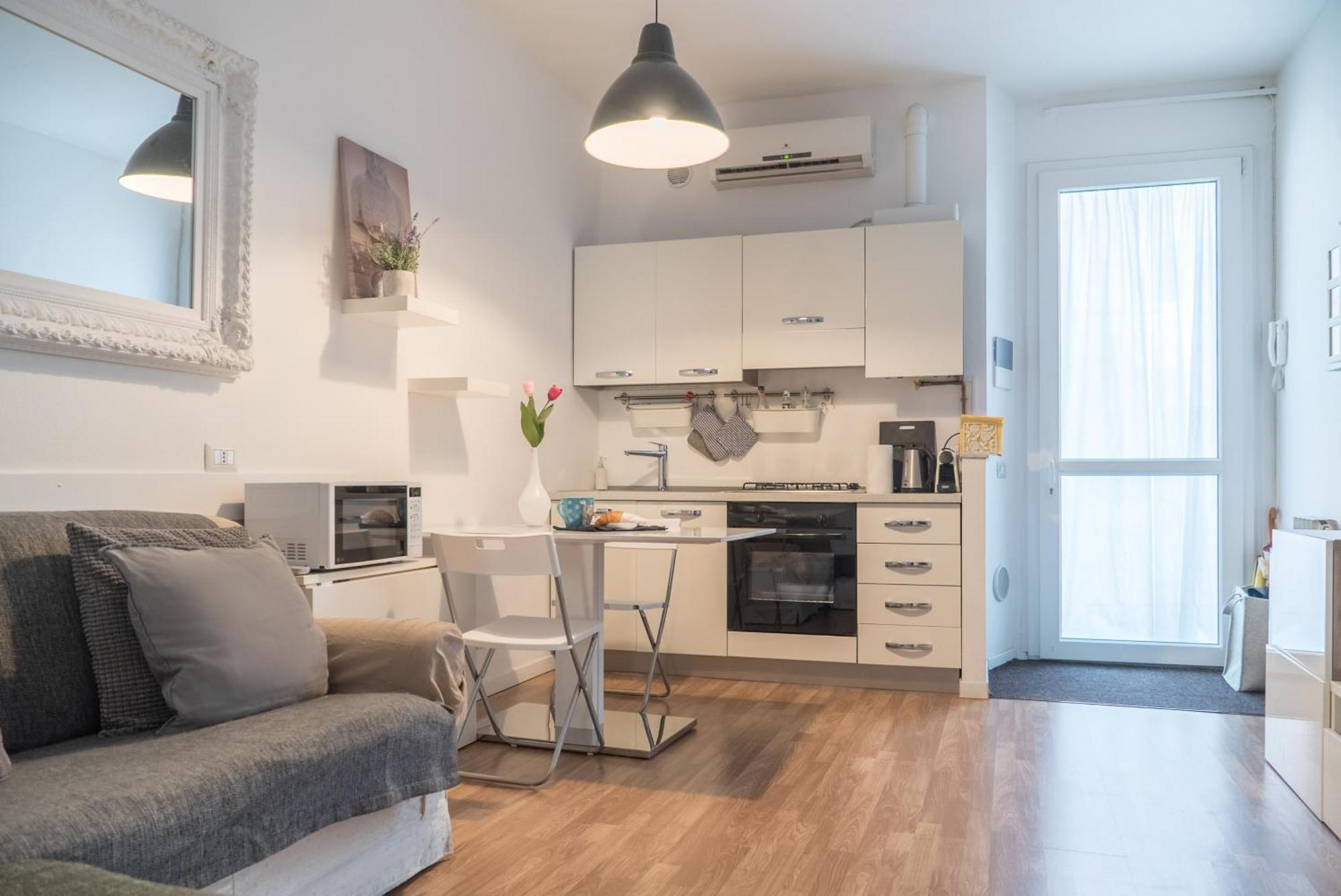דירות Charming Milanese Aparment מראה חיצוני תמונה